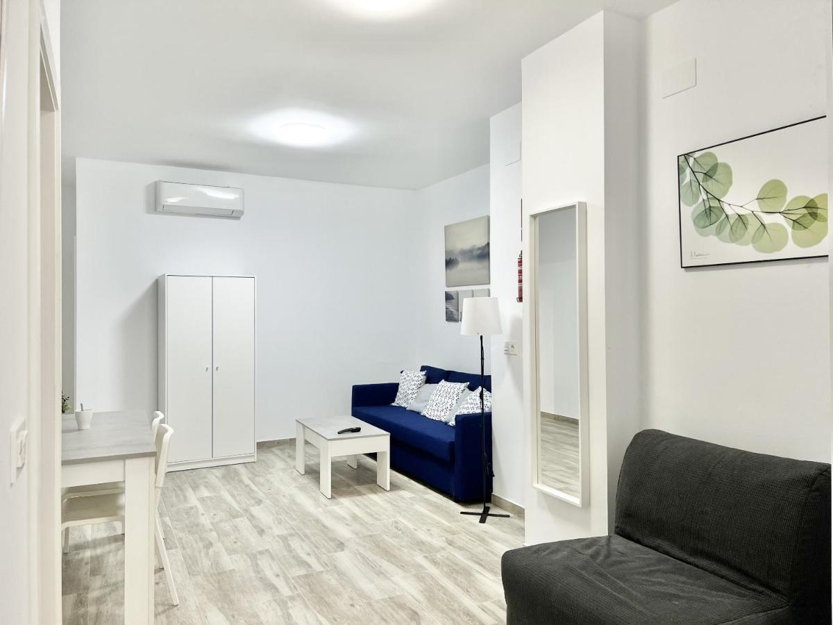 Los Tilos Suites-Vialia Malaga Bagian luar foto
